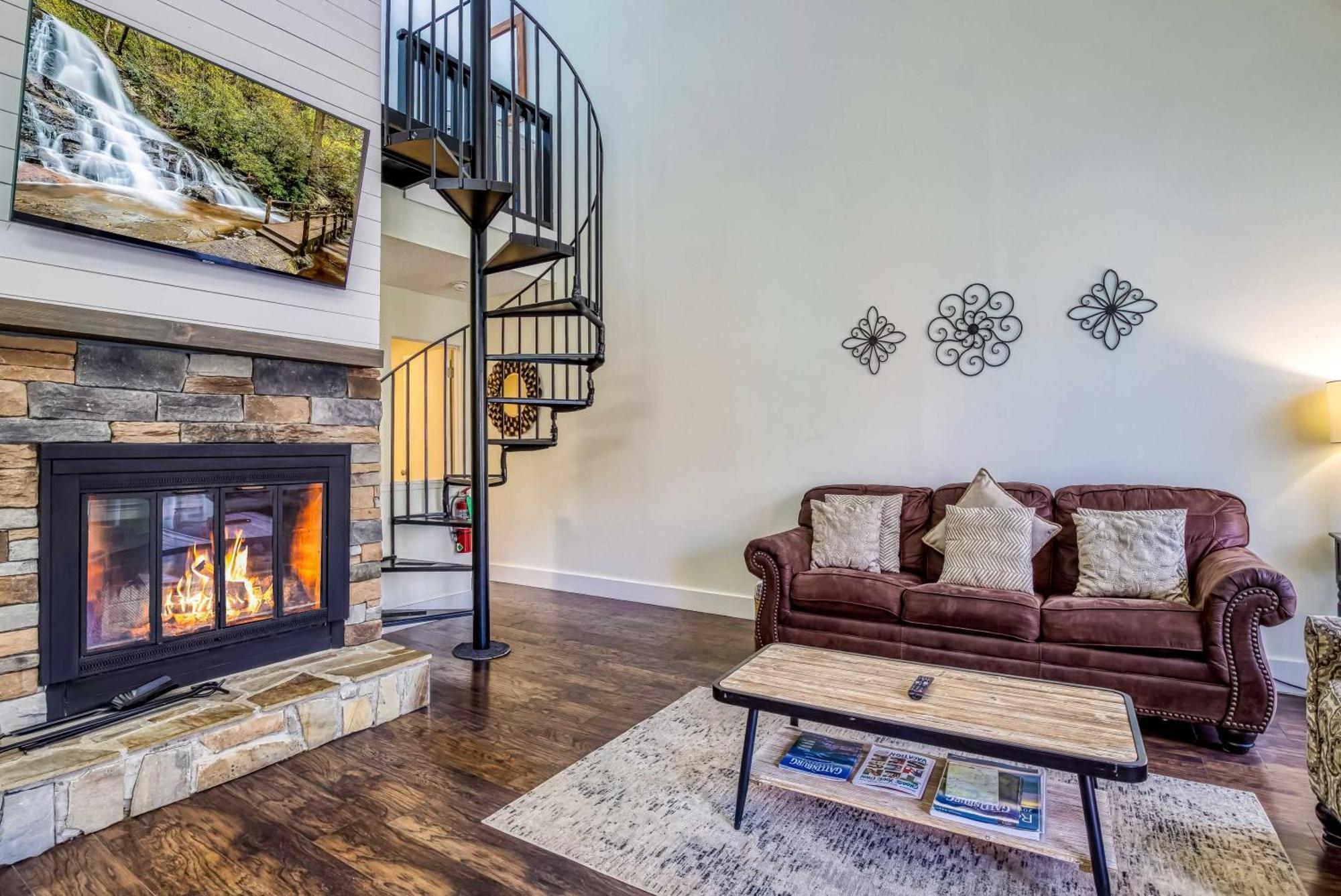 Gatlinburg Mountain Townhome With Pool Access! 外观 照片